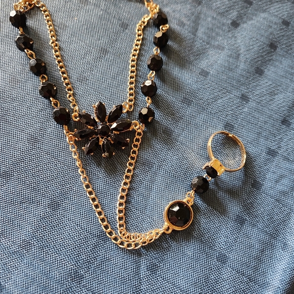 NIP.. Women's bracelet 😍 attached ring - Picture 2 of 7